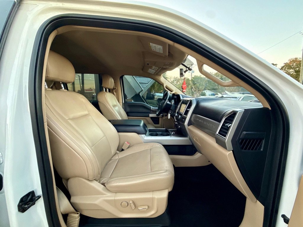 Used 2018 Ford F250 Lariat w/ Chrome Package image 63