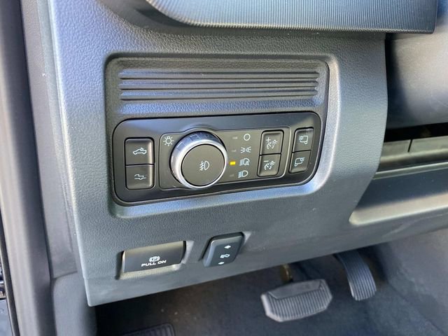 New 2026 Ford F350 Platinum image 13