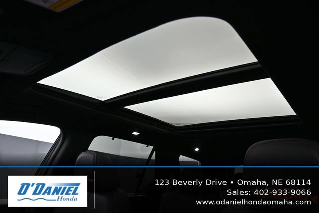 Used 2025 Honda Pilot TrailSport image 35