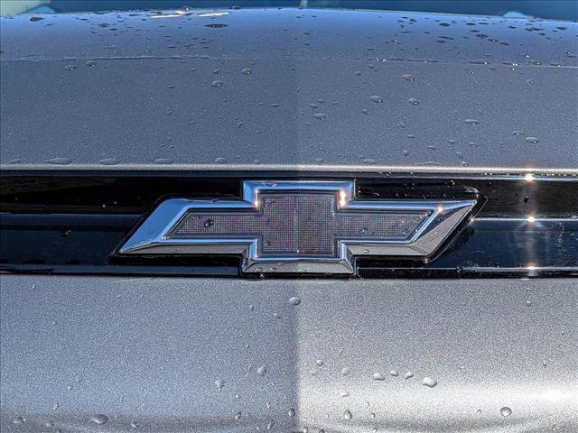 New 2027 Chevrolet Bolt RS w/ Technology Package FWD image 17