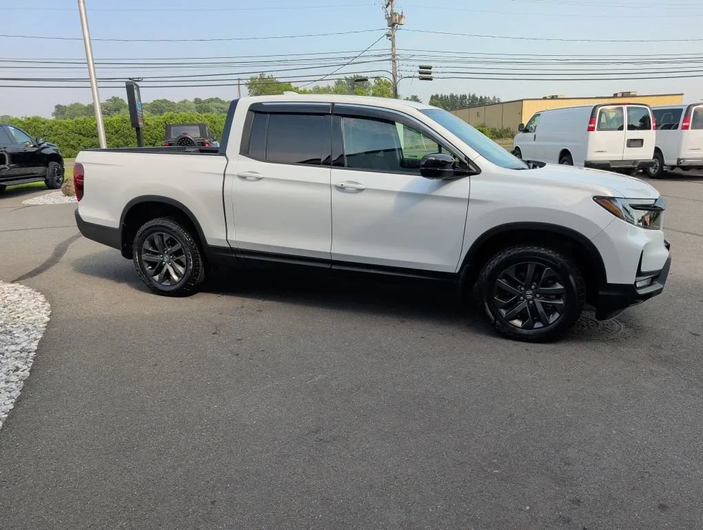 Used 2021 Honda Ridgeline Sport image 16