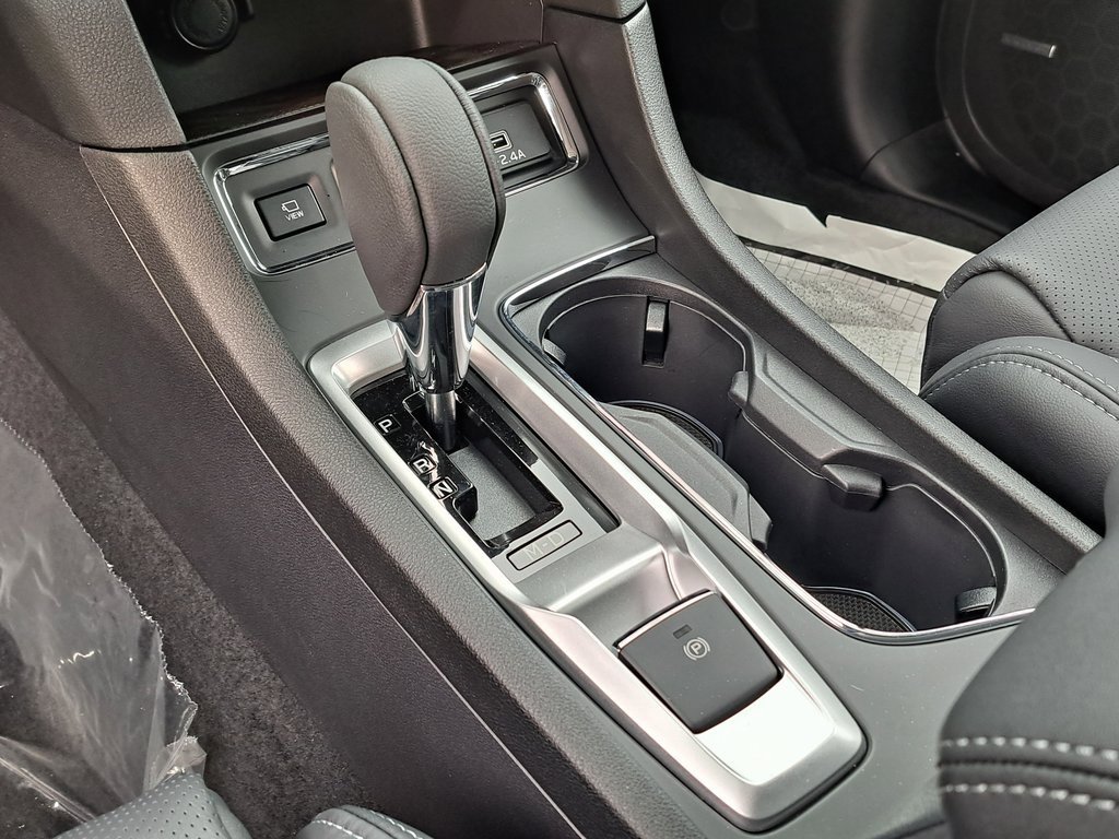 New 2025 Subaru Ascent Limited image 11