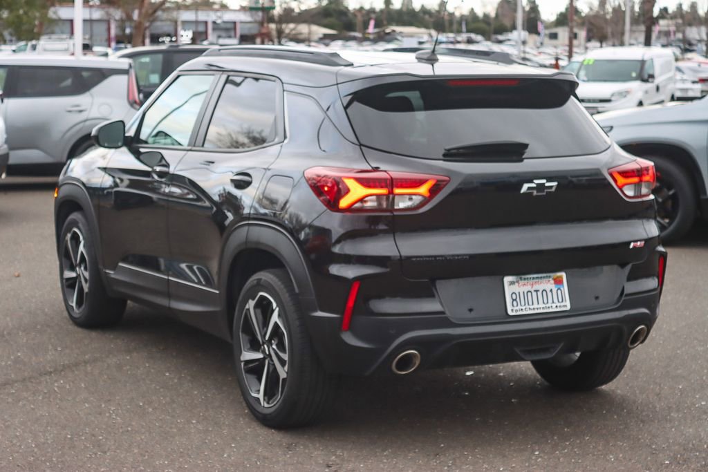 Used 2021 Chevrolet TrailBlazer RS w/ Convenience Package image 2
