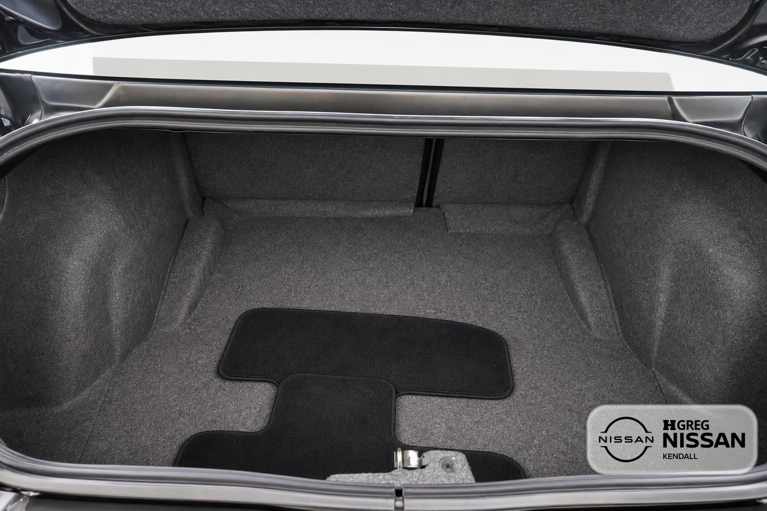 Used 2022 Dodge Challenger R/T RWD image 18