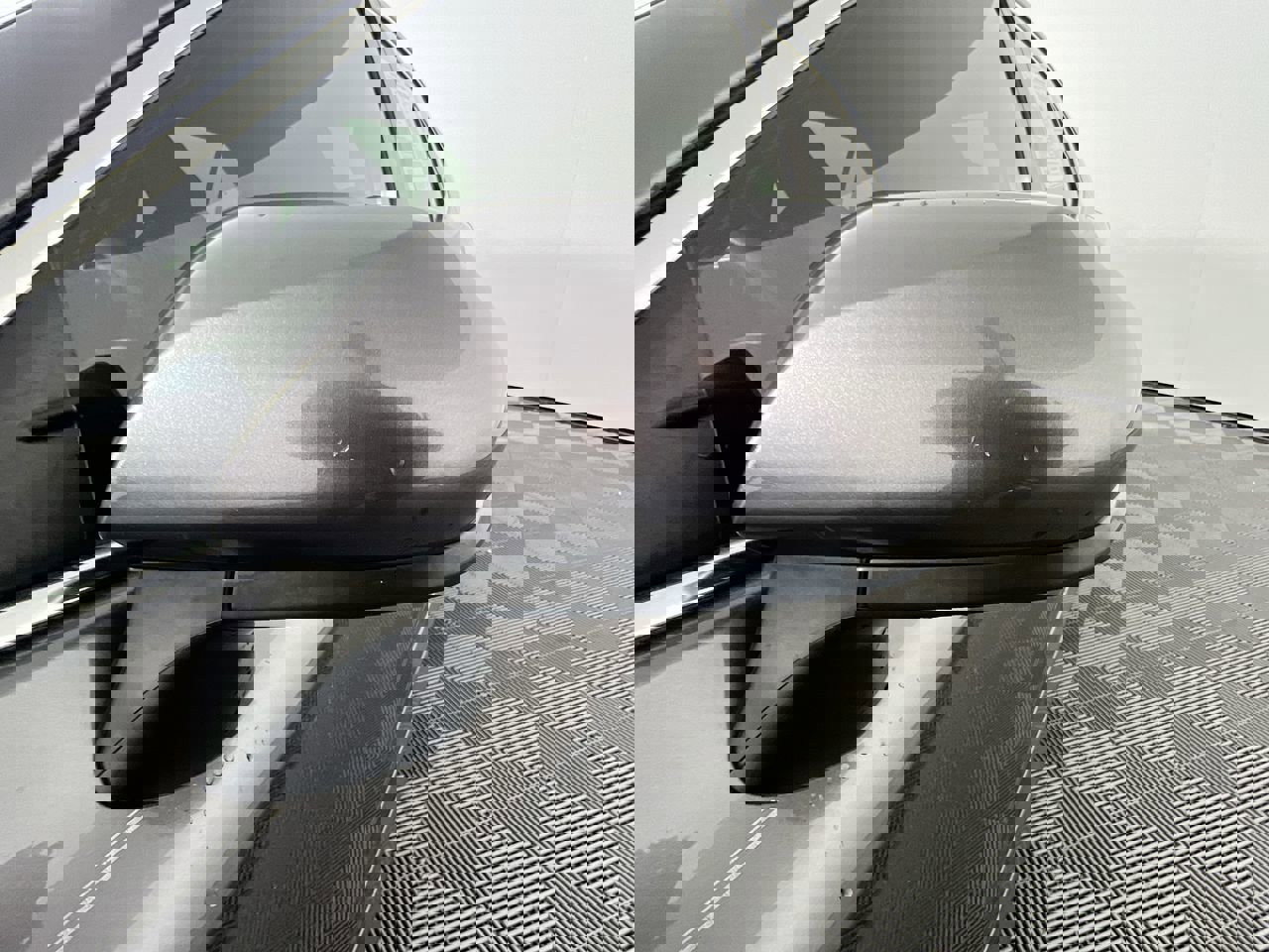 Used 2019 Toyota Camry LE image 12