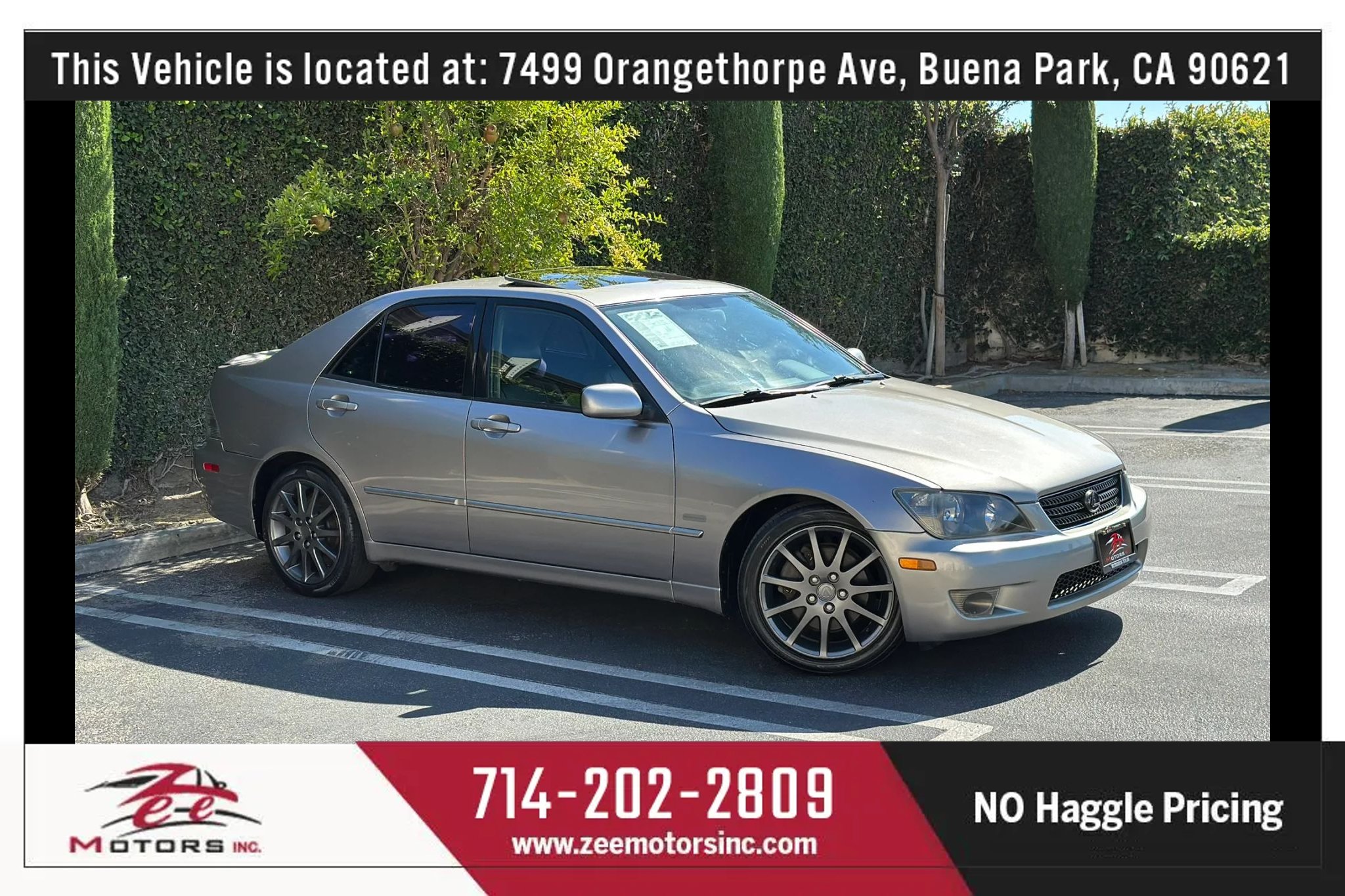 Used 2004 Lexus IS 300 RWD image 1