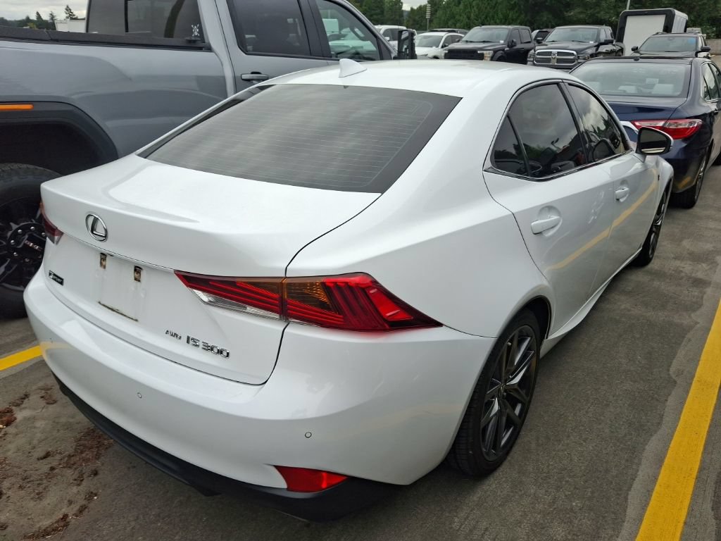 Used 2019 Lexus IS 300 F Sport w/ F Sport Package AWD/4WD image 5