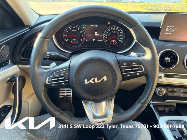 Used 2023 Kia Stinger GT2 RWD image 18