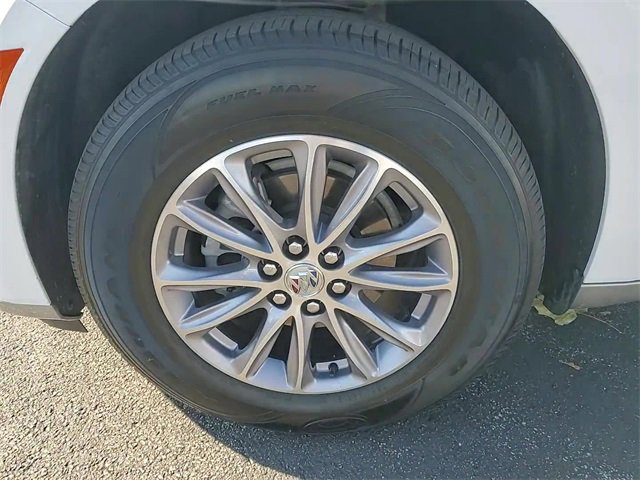 Used 2024 Buick Enclave Premium image 8