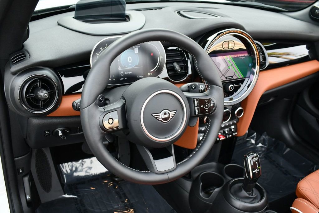 Used 2023 MINI Cooper S image 54