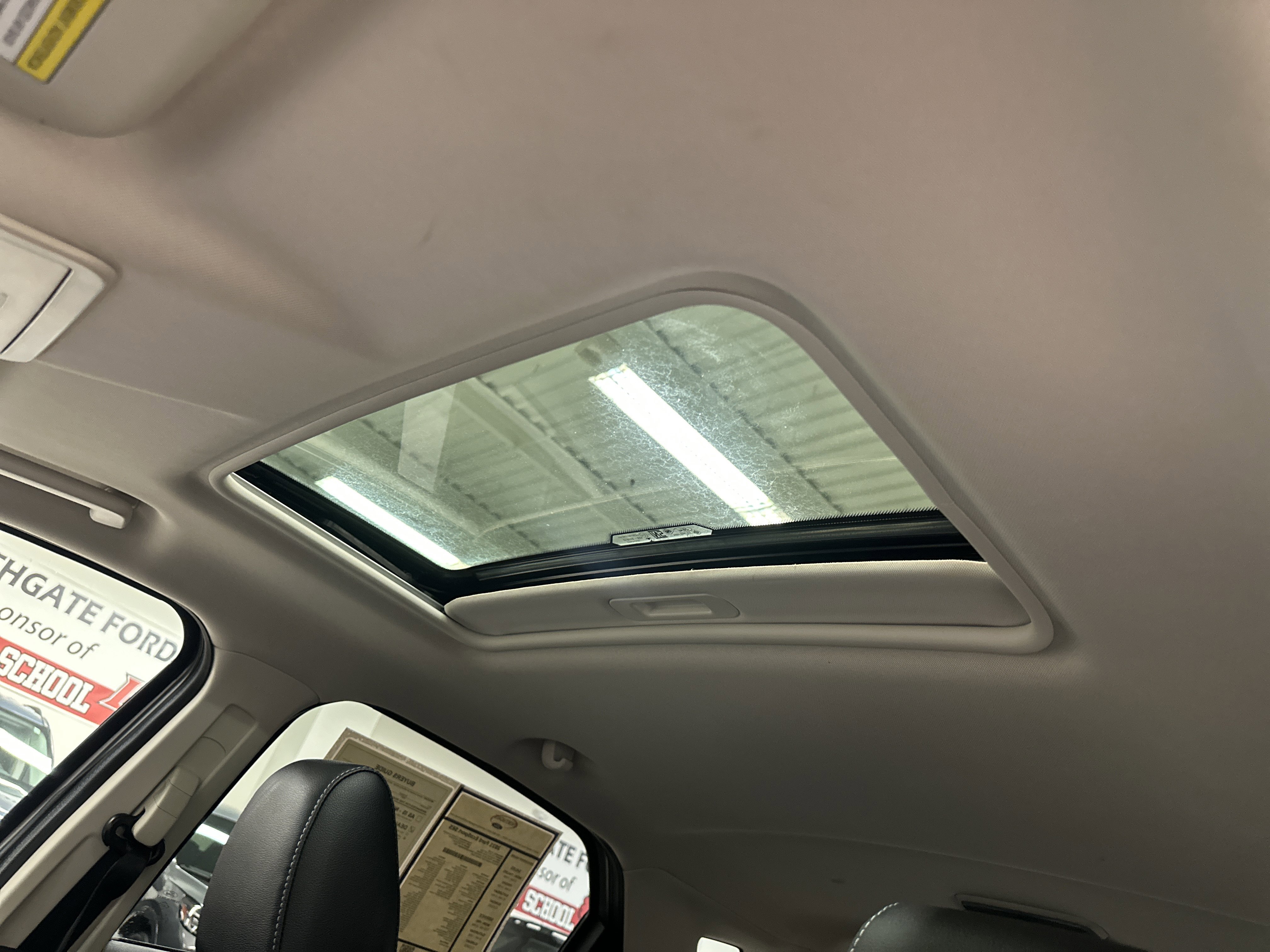 Used 2021 Ford EcoSport SES image 4