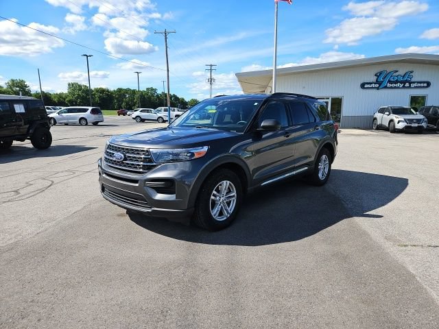 Used 2020 Ford Explorer XLT w/ Class III Trailer Tow Package AWD/4WD image 2