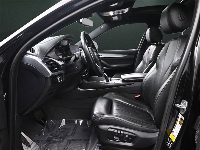 Used 2019 BMW X6 xDrive35i w/ M Sport Package image 11