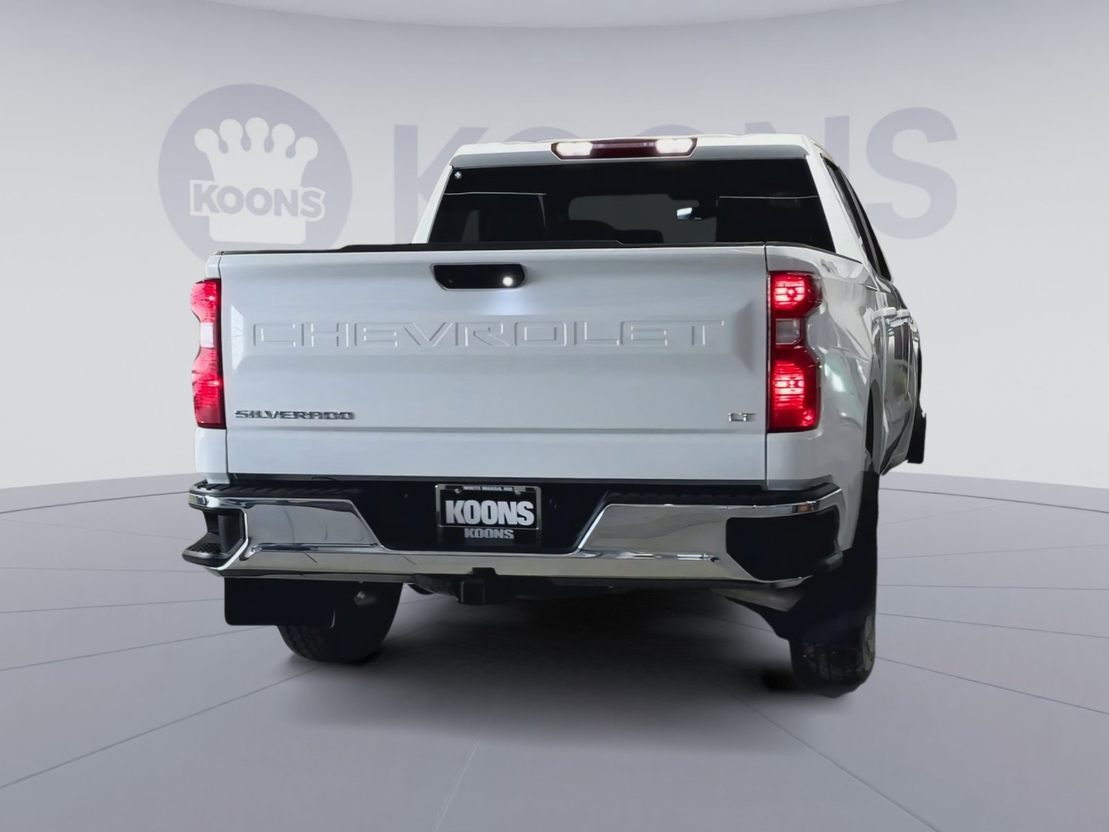 Used 2022 Chevrolet Silverado 1500 LT w/ Work Truck Package image 10