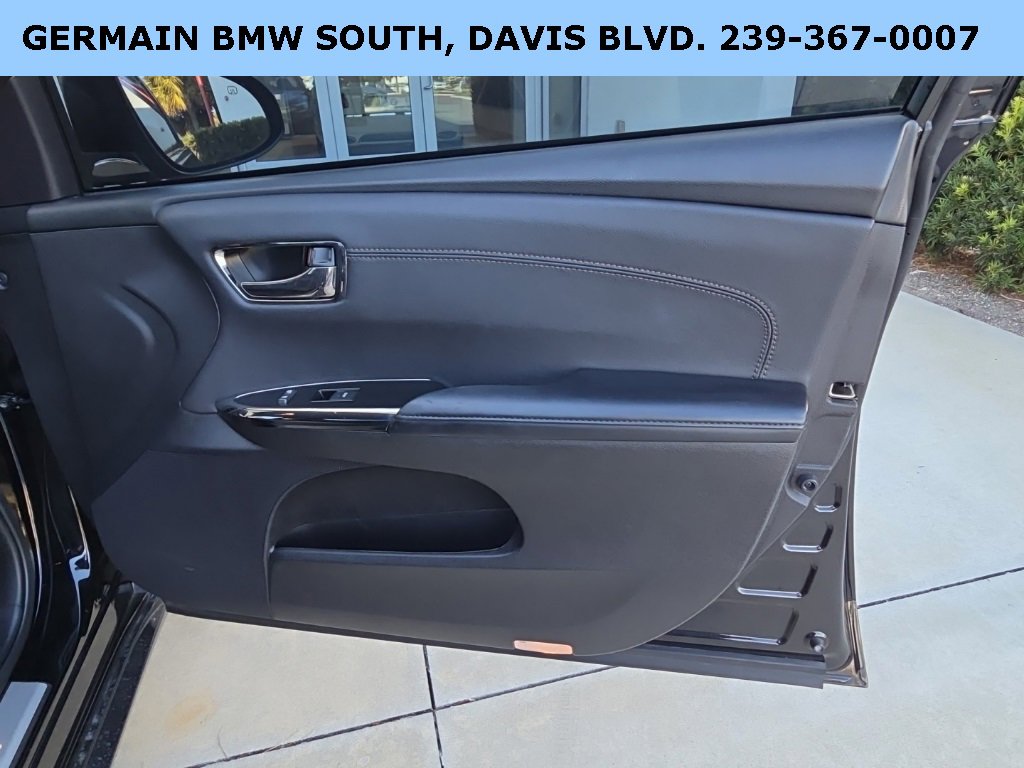 Used 2018 Toyota Avalon XLE w/ Protection Package image 31