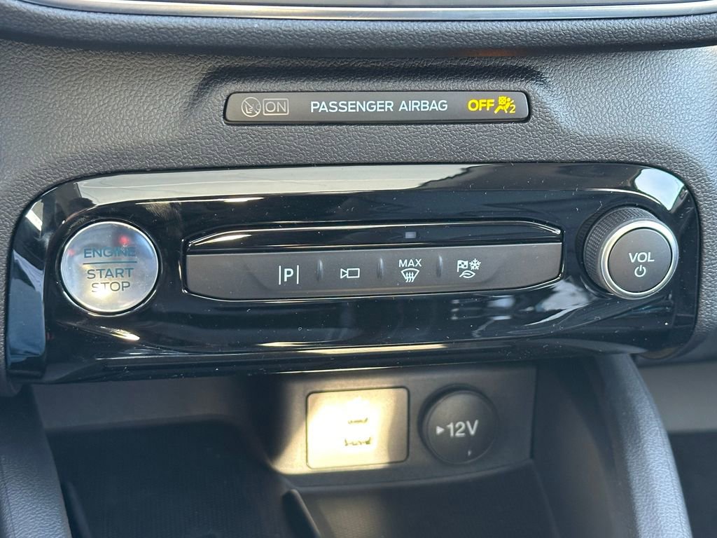New 2024 Ford Escape SE w/ PHEV Premium Package FWD image 29