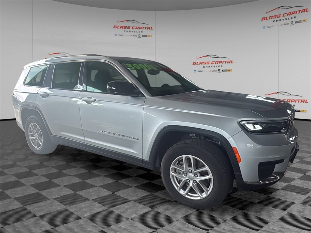 Used 2024 Jeep Grand Cherokee L Laredo