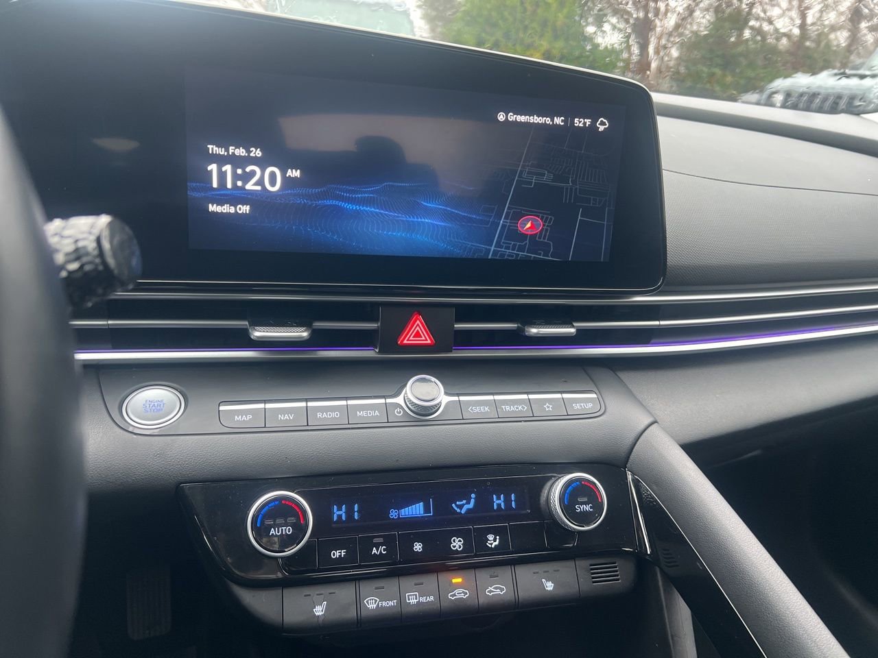 Used 2024 Hyundai Elantra SEL w/ Convenience Package image 28