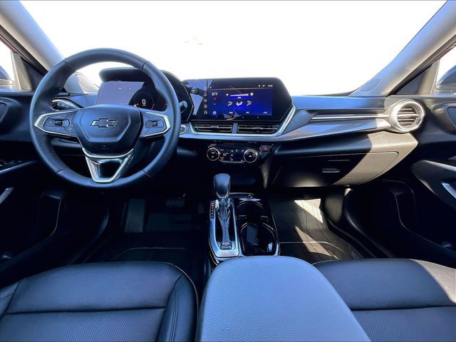 Used 2024 Chevrolet Trax ACTIV w/ Sunroof Package image 21