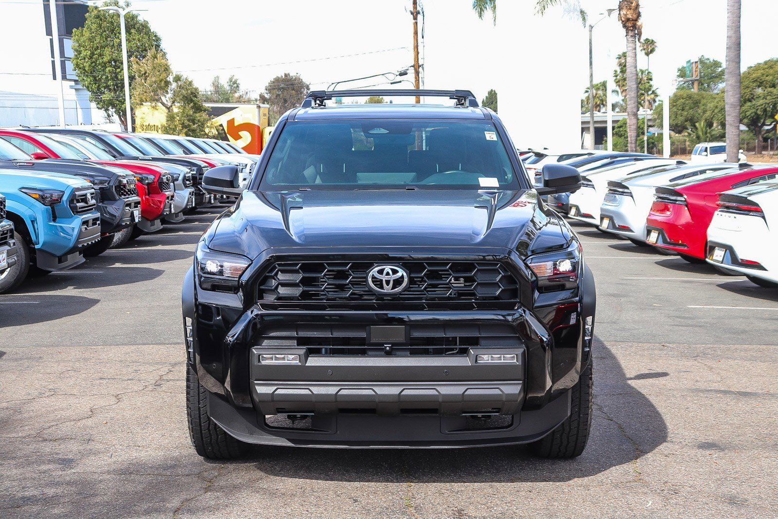 Used 2025 Toyota 4Runner TRD Off-Road Premium w/ Tow Technology Package image 2