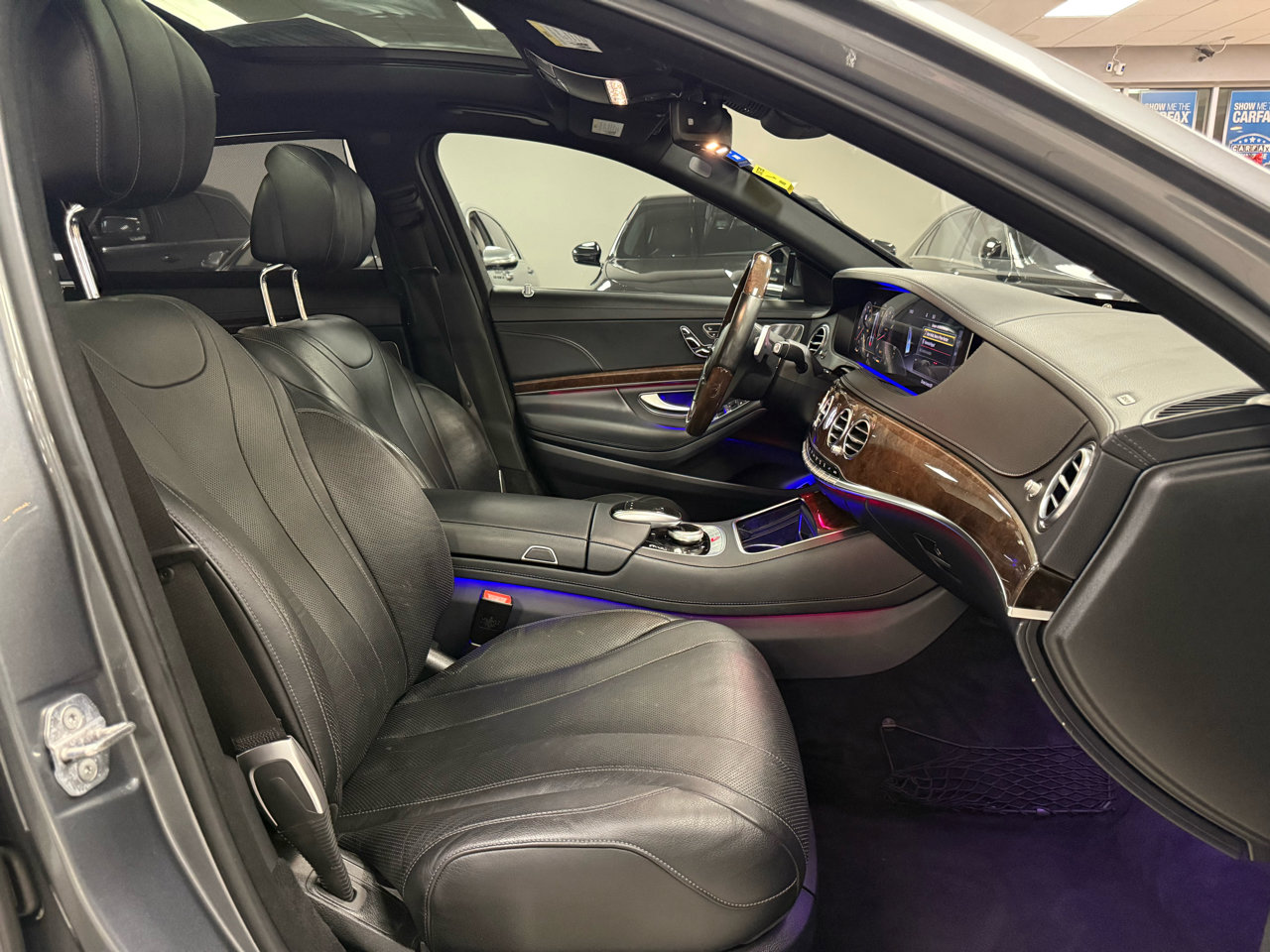 Used 2018 Mercedes-Benz S 450 Sedan image 25