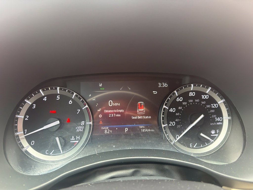 Used 2021 Toyota Highlander Limited FWD image 17