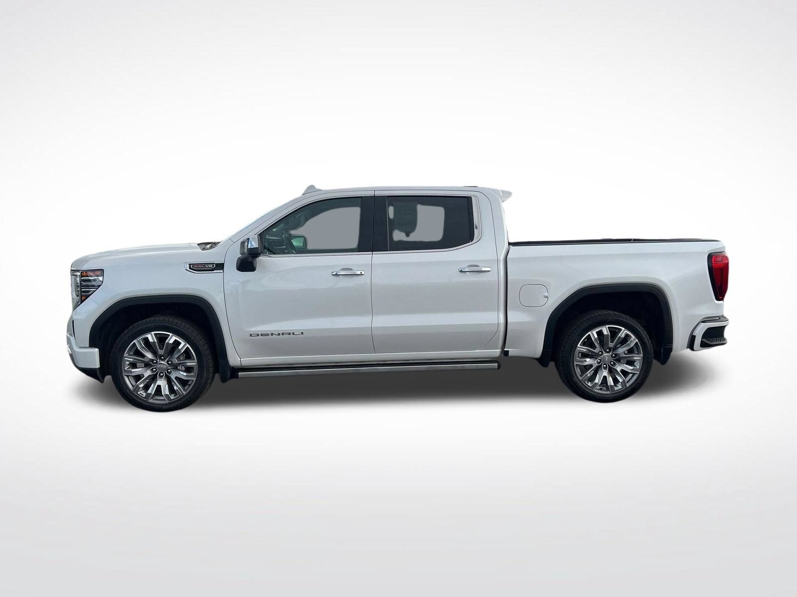 Used 2023 GMC Sierra 1500 Denali w/ Denali Reserve Package AWD/4WD image 8
