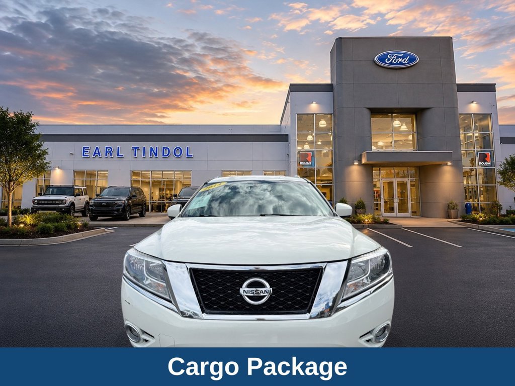 Used 2014 Nissan Pathfinder Platinum w/ Cargo Package FWD image 3
