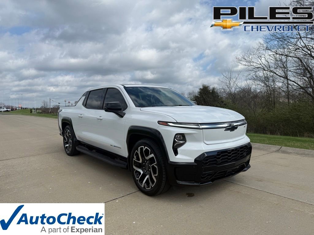Used 2024 Chevrolet Silverado EV RST image 1