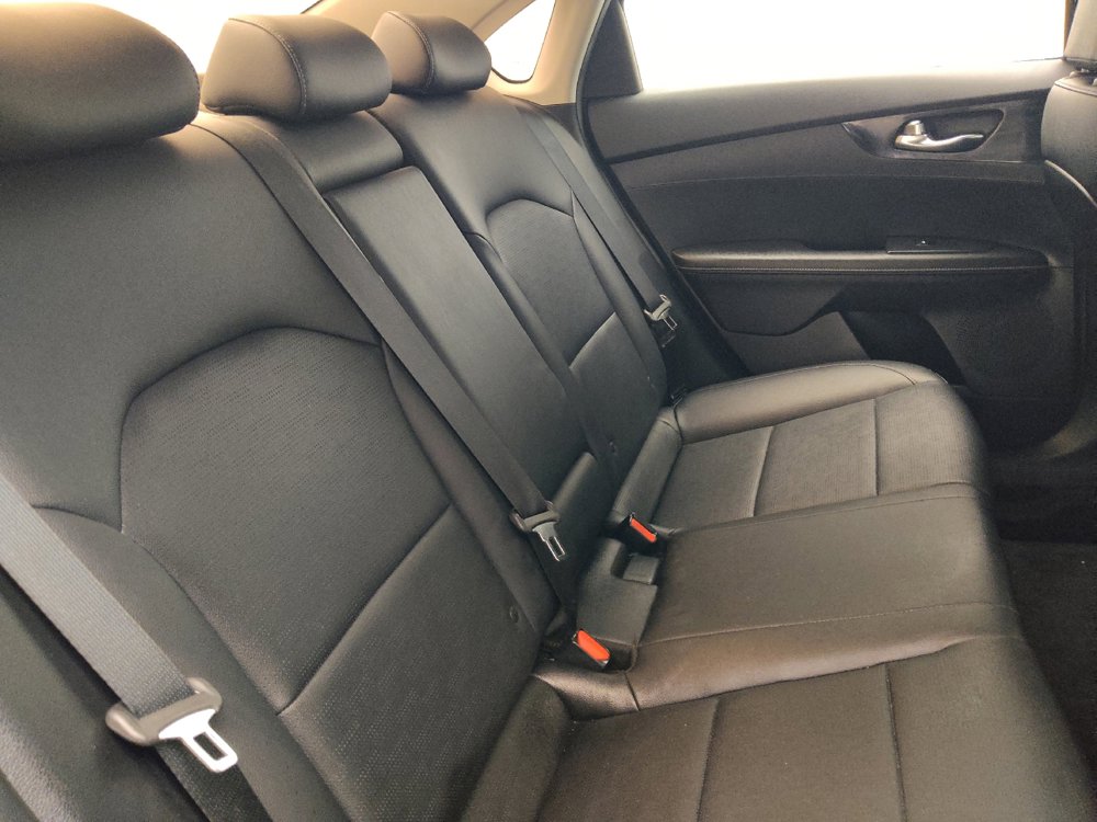 Used 2019 Kia Forte EX FWD image 19
