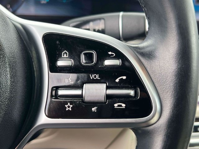 Used 2020 Mercedes-Benz E 350 Sedan image 23