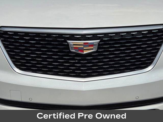 Certified 2024 Cadillac XT6 Luxury FWD image 9