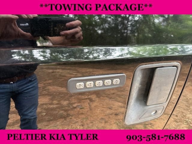 Used 2016 Ford F250 XLT w/ XLT Value Package AWD/4WD image 8