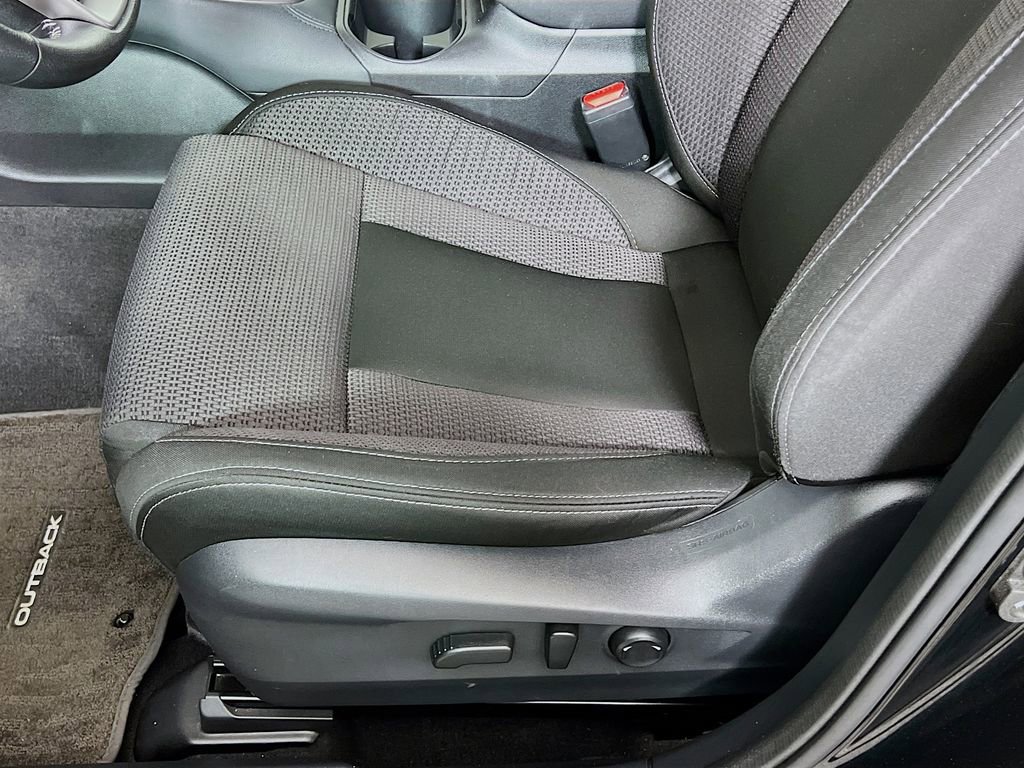 Used 2023 Subaru Outback Premium AWD/4WD image 20