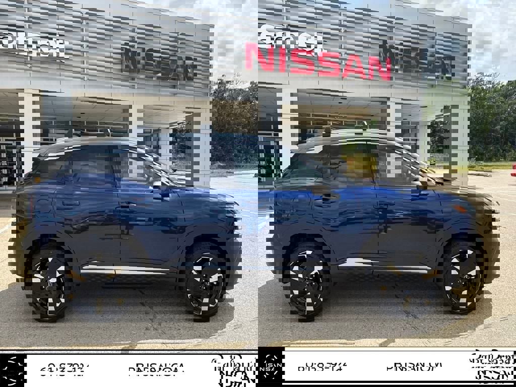 New 2025 Nissan Kicks SR image 9