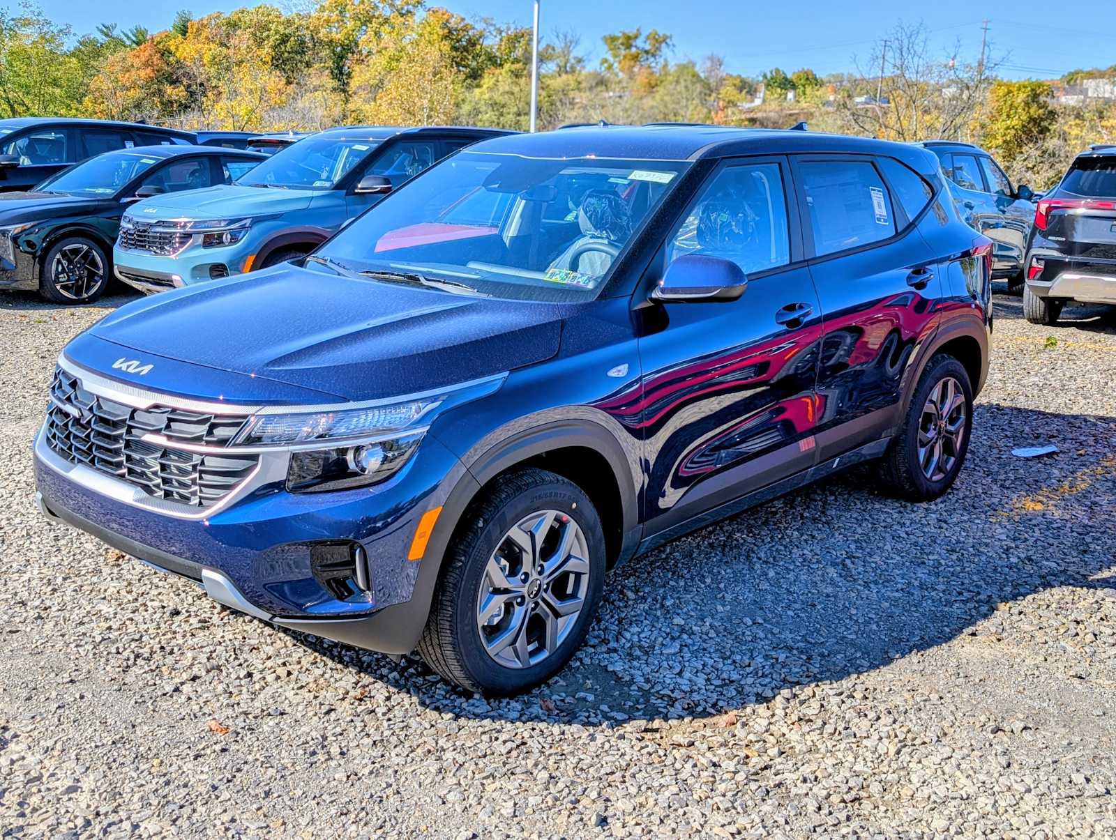 New 2026 Kia Seltos LX image 1