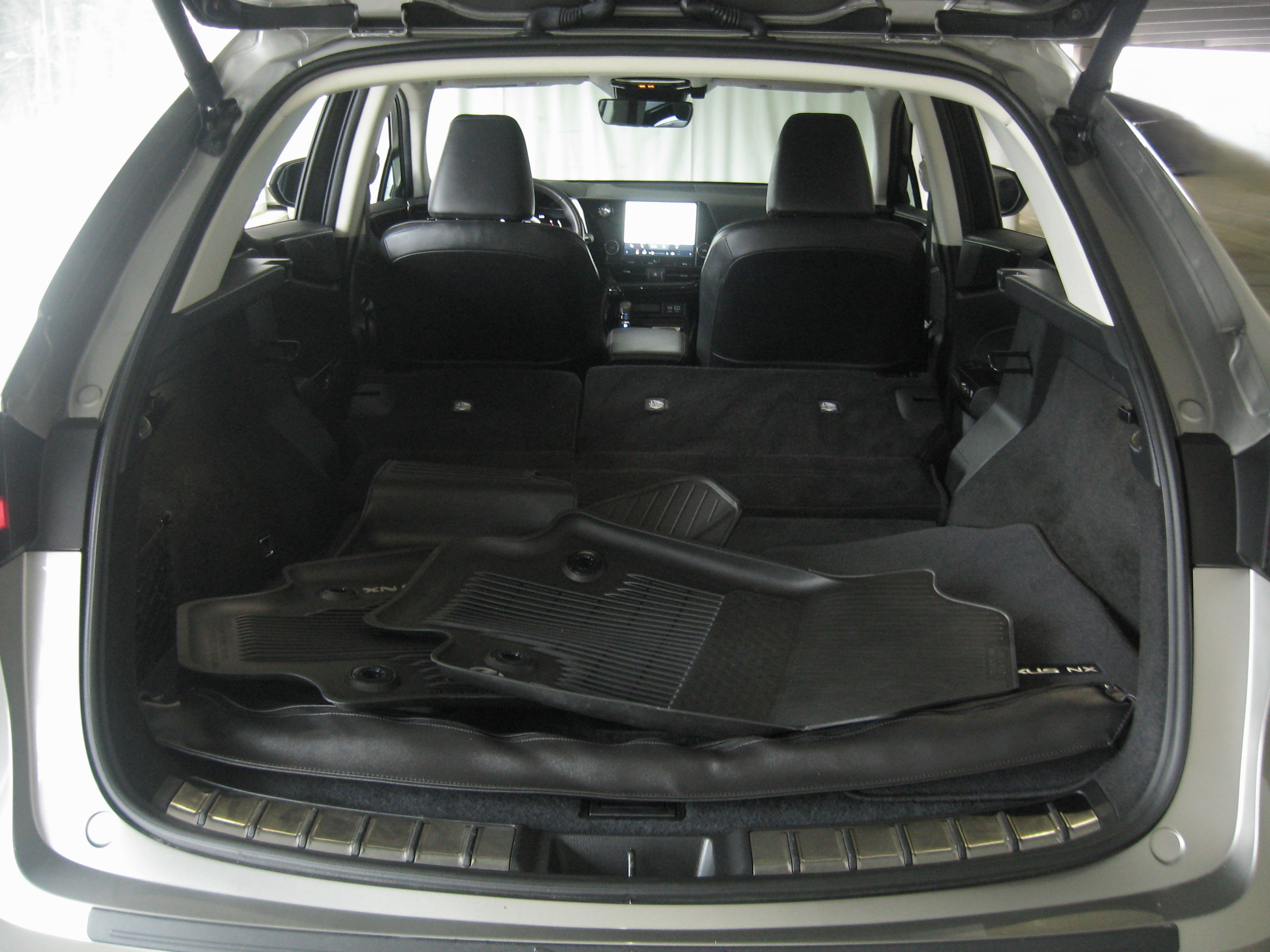 Used 2023 Lexus NX 350 AWD w/ Towing Package (2000 Lbs) image 22