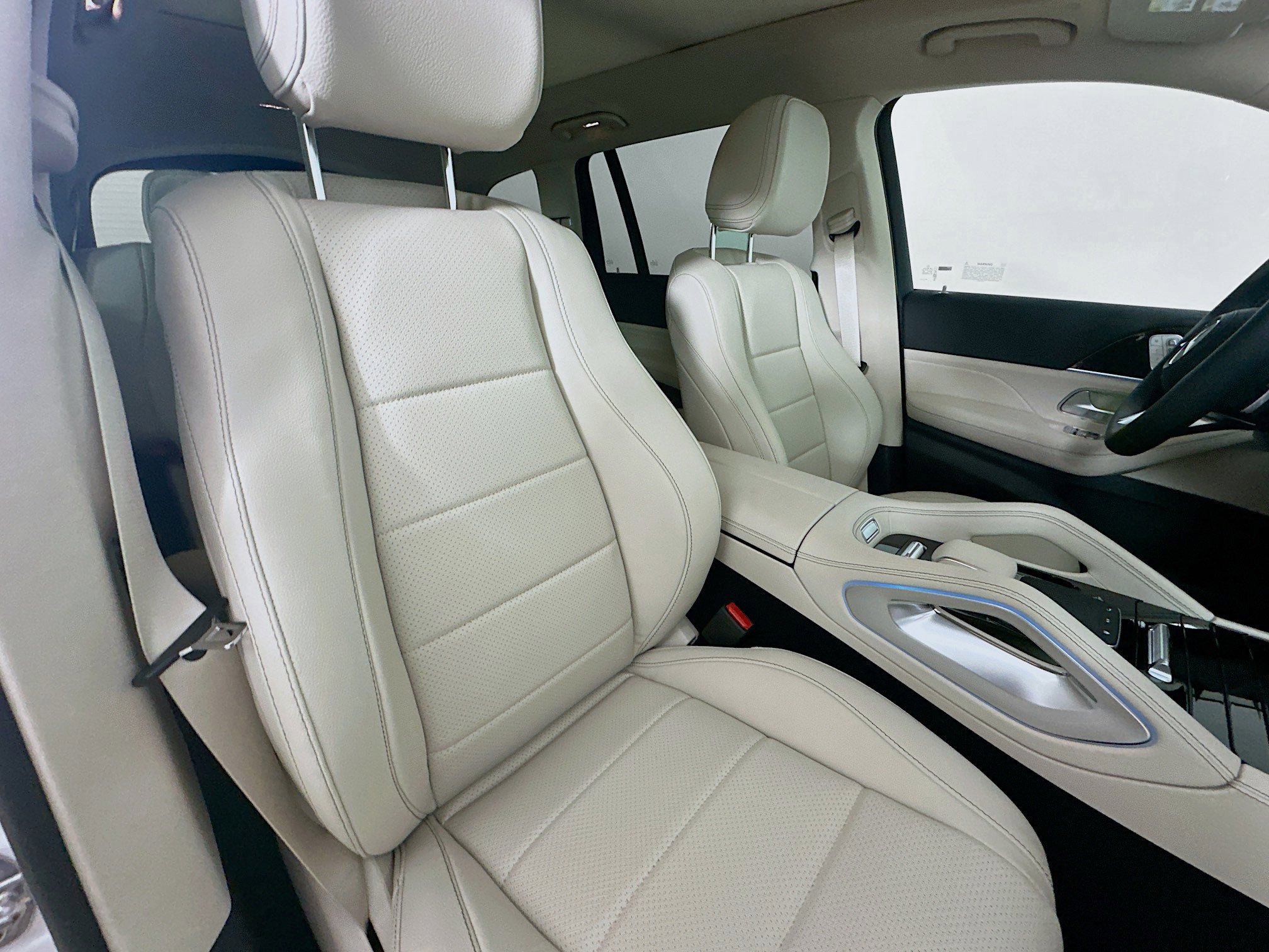 Certified 2026 Mercedes-Benz GLS 450 4MATIC image 39