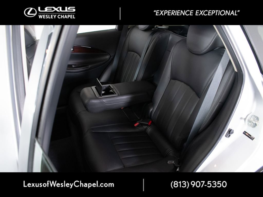 Used 2017 INFINITI QX50 AWD w/ Deluxe Touring Package image 21