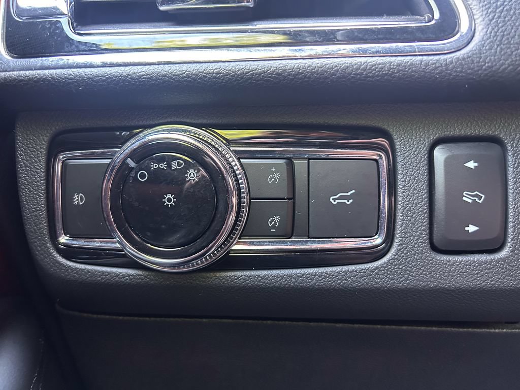 Used 2021 Lincoln Navigator L Reserve AWD/4WD image 38