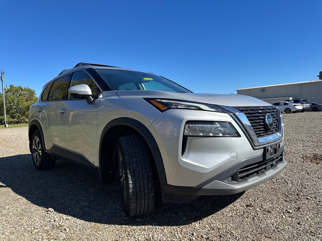 Used 2021 Nissan Rogue SV w/ Premium Package AWD/4WD image 13