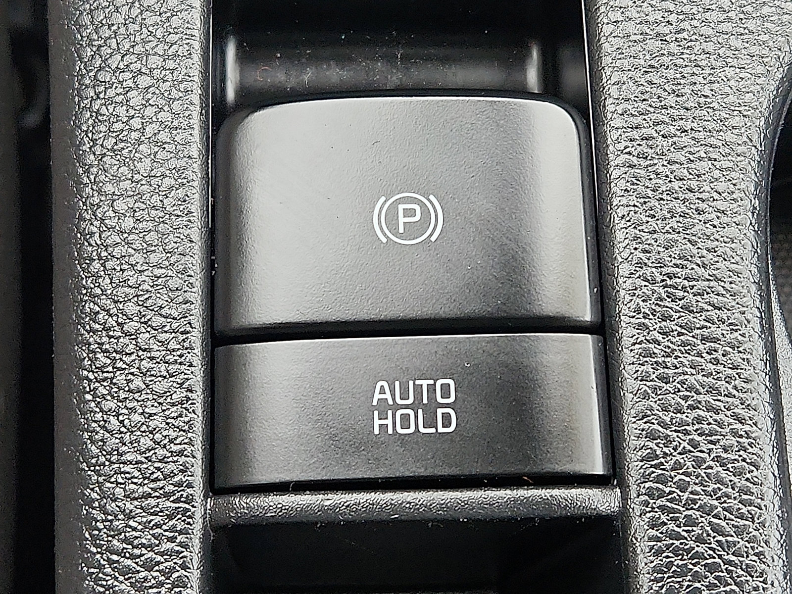 Used 2022 Kia Seltos SX w/ Sunroof Package image 26