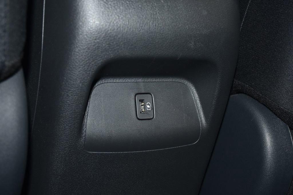 Used 2025 Nissan Sentra SV image 25