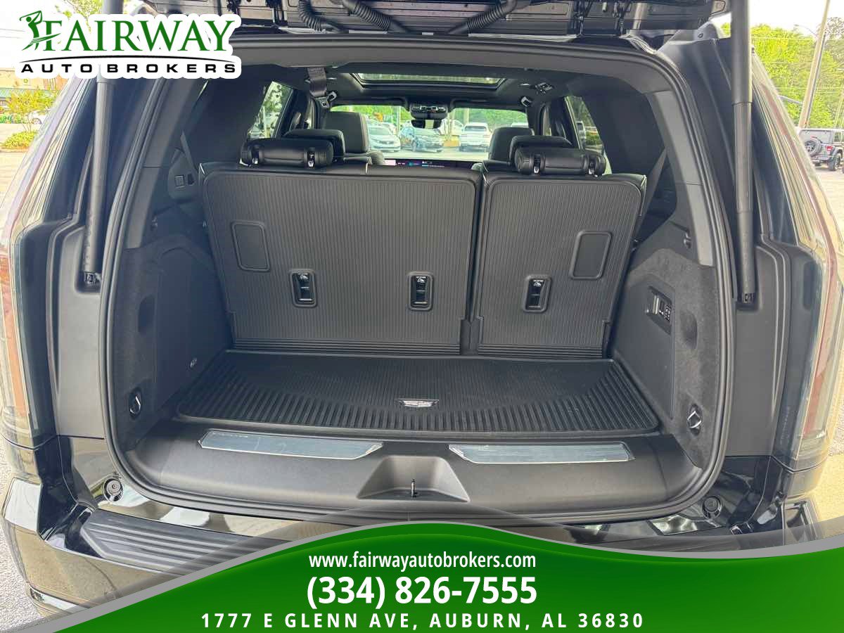 Used 2026 Cadillac Escalade Sport w/ LPO, Floor Liner Package RWD image 30