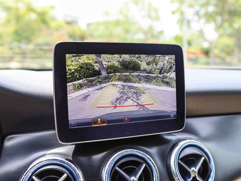 Used 2018 Mercedes-Benz CLA 250 image 30