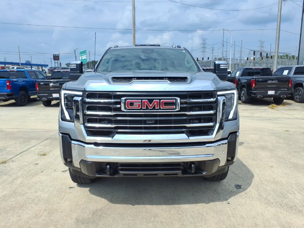 Used 2025 GMC Sierra 2500 SLT w/ SLT Convenience Package AWD/4WD image 2