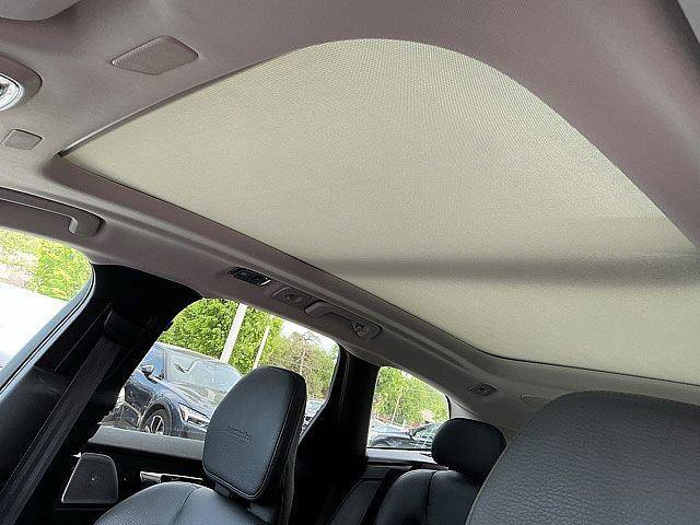 Used 2019 Volvo XC60 T6 Inscription w/ Protection Package Premier AWD/4WD image 17