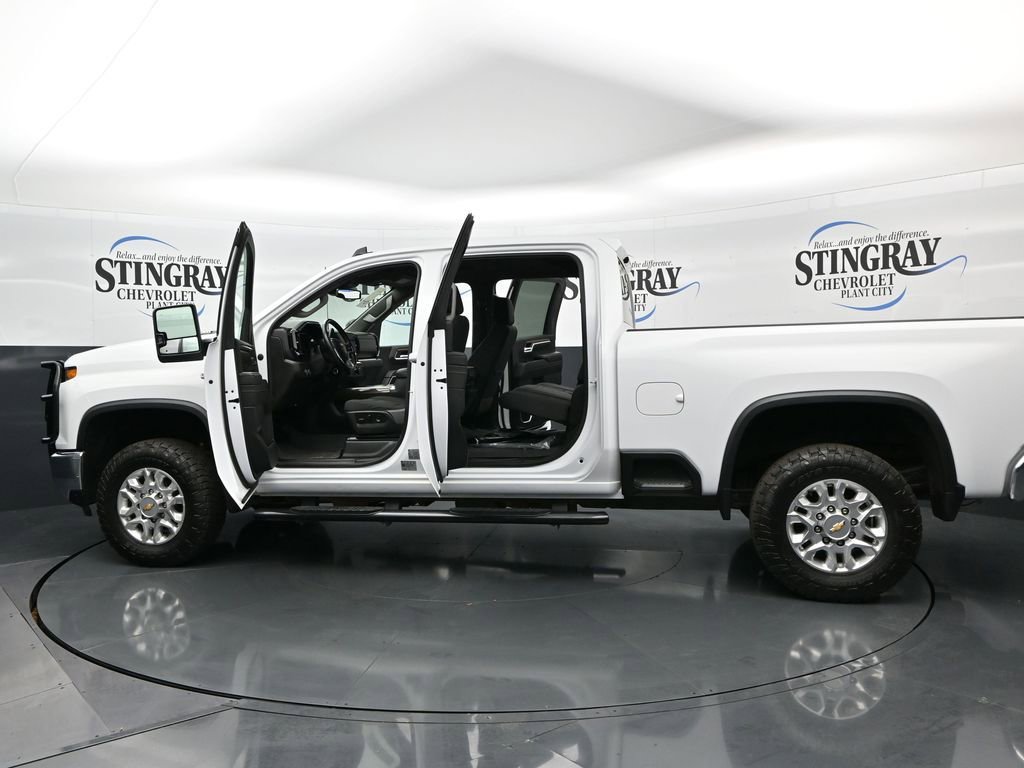 Used 2024 Chevrolet Silverado 2500 LT w/ Texas Edition image 28