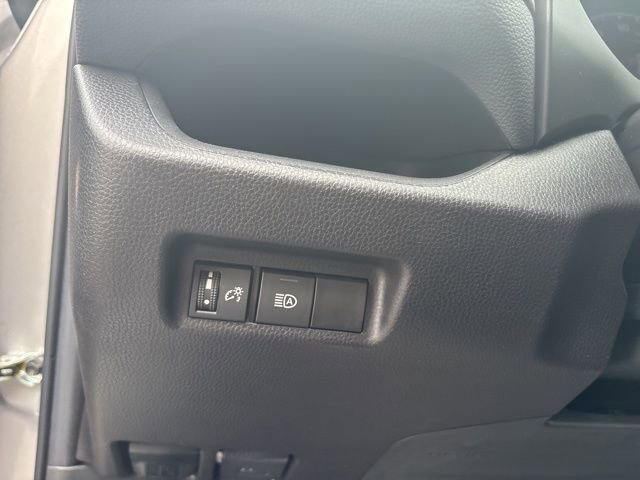 Certified 2023 Toyota RAV4 LE image 37