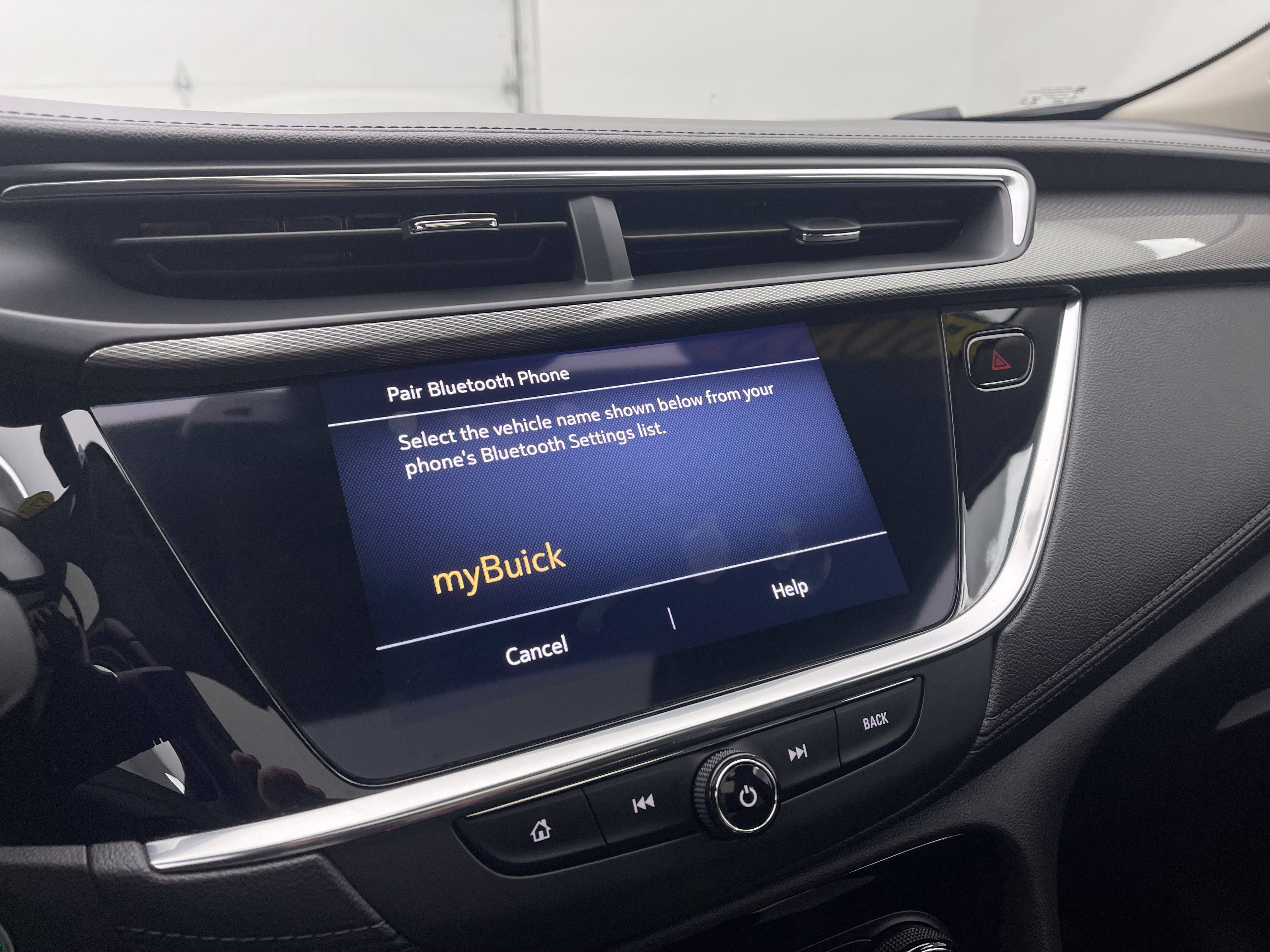Used 2023 Buick Encore GX Essence w/ Experience Buick Package FWD image 29